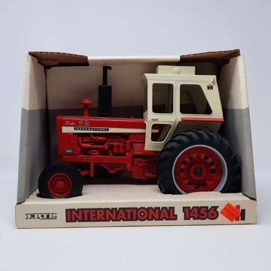 Ertl 1/16 Scale International 1456