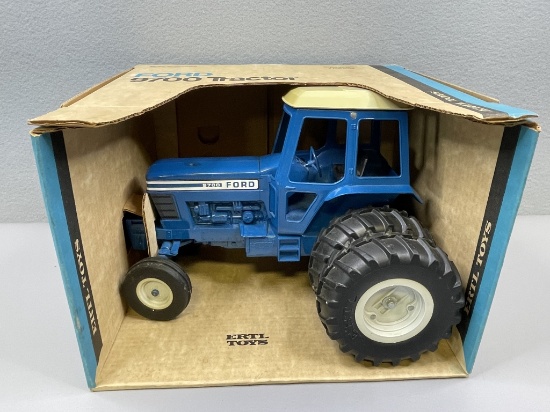 1/12 Ford 9700 Tractor
