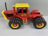 1/16 Versatile 825 Tractor