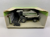 1/16 Gleaner R6 Combine Set