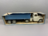 Ertl Semi Hydraulic Dump Truck/Trailer