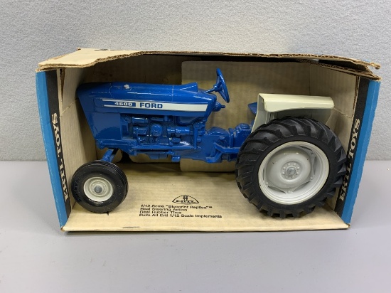 1/12 Ford 4600 Tractor