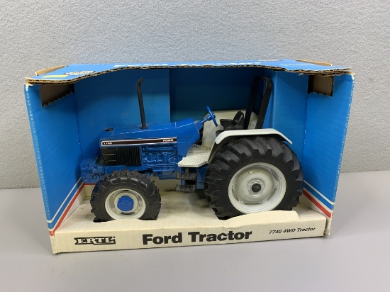 1/16 Ford 7740 4WD Tractor