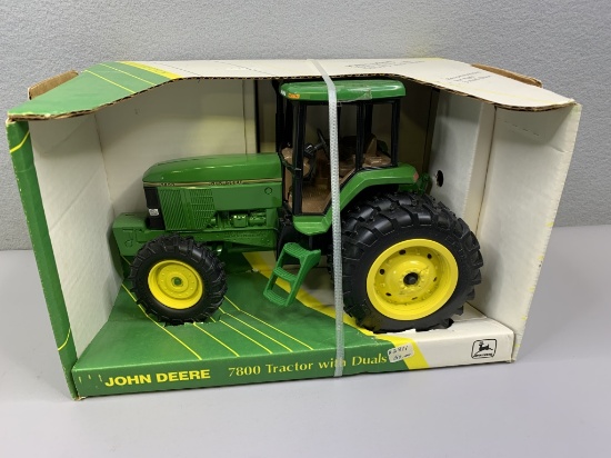 1/16 John Deere 7800 Tractor w/duals