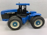 1/32 Versatile 9882 Tractor New Holland