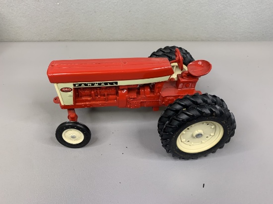 Day 3: Donald Fritch Farm Toy Auction