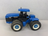 1/16 Ford 9880 Versatile Tractor