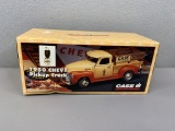 1/25 Ertl 1950 Chevy Case IH  Pickup Truck