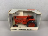 1/16 International 966 Tractor