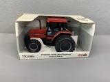 1/32 Case International 5140 MFD Tractor