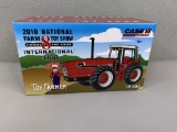 1/32 Toy Farmer Case IH International 3788 Tractor