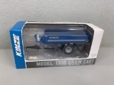 1/64 Kinze Model 1300 Grain Cart w/Row Crop Tires