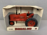 1/16 Case IH Farmall 300 Tractor