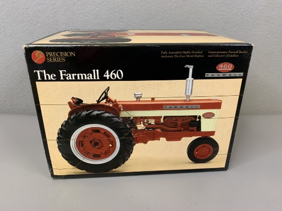 1/16 The Farmall 460 Tractor
