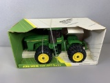 1/16 John Deere 94000 4WD Tractor