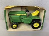 1/16 John Deere Lawn & Garden Tractor