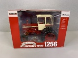 1/16 International Farmall 1256 Turbo Tractor