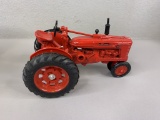 1/16 Farmall H Tractor, Ertl