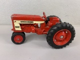 1/16 Farmall 404 Tractor