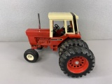 1/16 IH Tractor