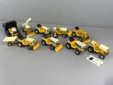 1/16 Cub Cadet Lawn & Garden Tractors