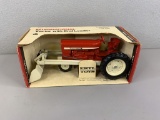 1/16 International Tractor w/End Loader, Ertl Toys