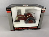 1/16 IH Farmall 340 Gas Tractor, SpecCast