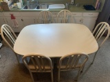 Kitchen Table w/6 Chairs