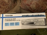 Toshiba DVD/CD & VCR Combo Player