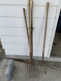 Potato Rakes & Pitch Forks, Qty 5