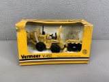 1/64 Vermeer V-450 Backhoe