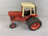 1/16 International Tractor w/Cab, Ertl