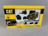 1/32 Caterpillar 226 Skid Steer Loader, Norscot