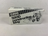 1/35 Case 580D Construction King Backhoe Loader