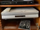 Toshiba DVD/VCR Player With Remote