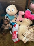 Stuffed Animals & Dolls