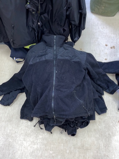 10  Large Heavyweight Jackets