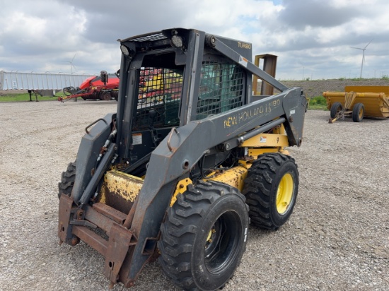 LS180 New Holland Skid Steer