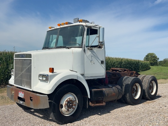 1986 White Heavy-Duty Tractor