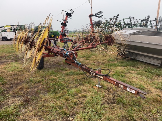 10 Wheel Sitreac Rake - Hyd Fold
