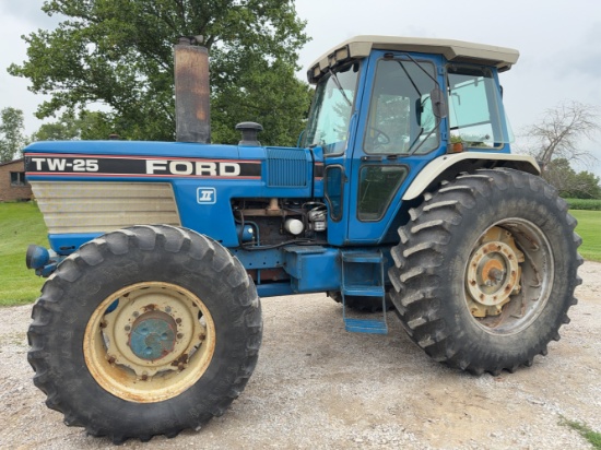 Ford TW-25 Series II MFWD