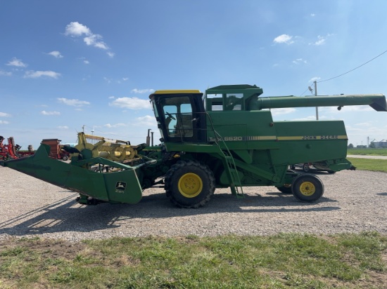 John Deere 6620 w/ 220 Header