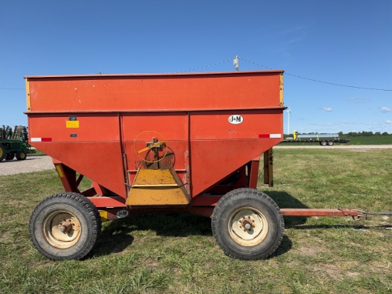 JM 350 Gravity Wagon
