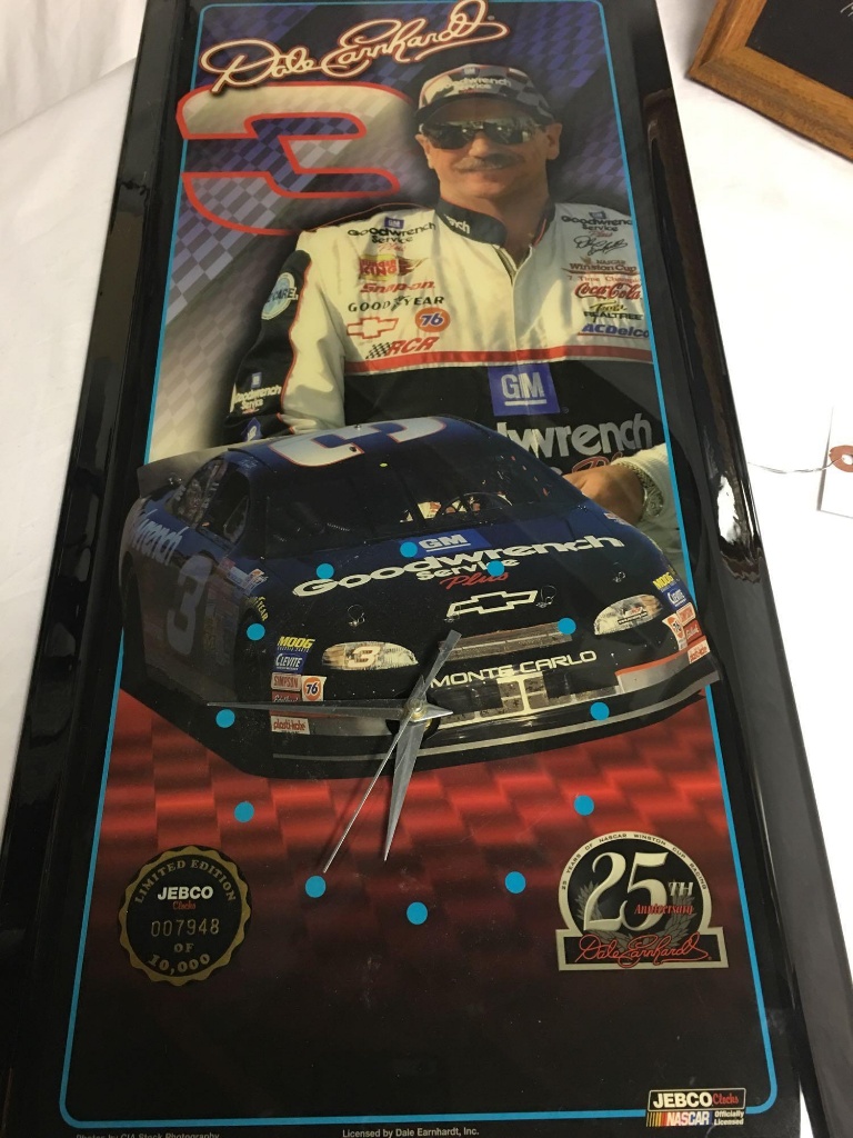 Jebco Limited edition Dale Earnhardt Sr wall clock 25th anniversary edition  with framed photo | Art, Antiques & Collectibles Collectibles Decorative  Collectibles Collectible Clocks | Online Auctions | Proxibid
