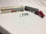 ERTL Amoco truck and tanker 1:64 diecast metal replica