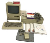 Original 1984 Apple Macintosh Computer 128K
