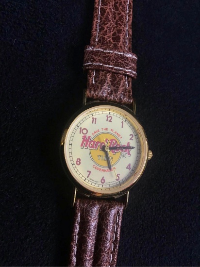 Vintage Hard Rock Cafe Save The Planet Copenhagen Leather Strap Watch