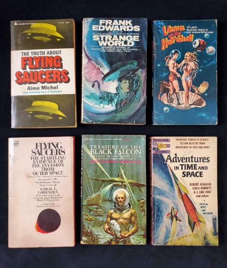 Vintage Lot Of Six Vintage Paperbacks Of Science Fiction And Science Fact
