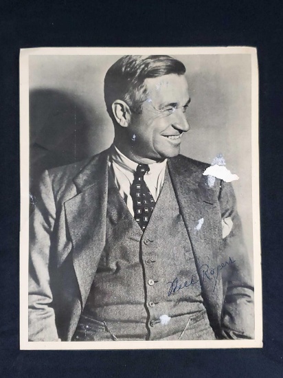 Signed Publicity Photo Of The Great Will Rogers