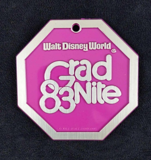 4 Rare Vintage Disney World Grad Night 83 Medallion